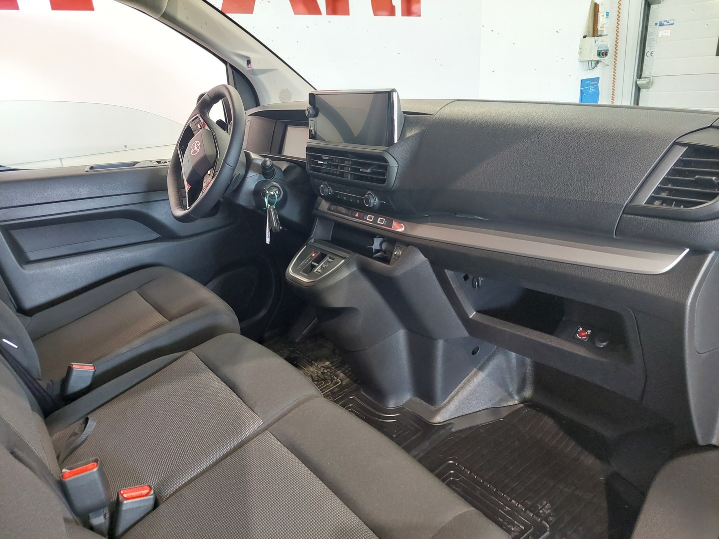 TOYOTA PROACE 13