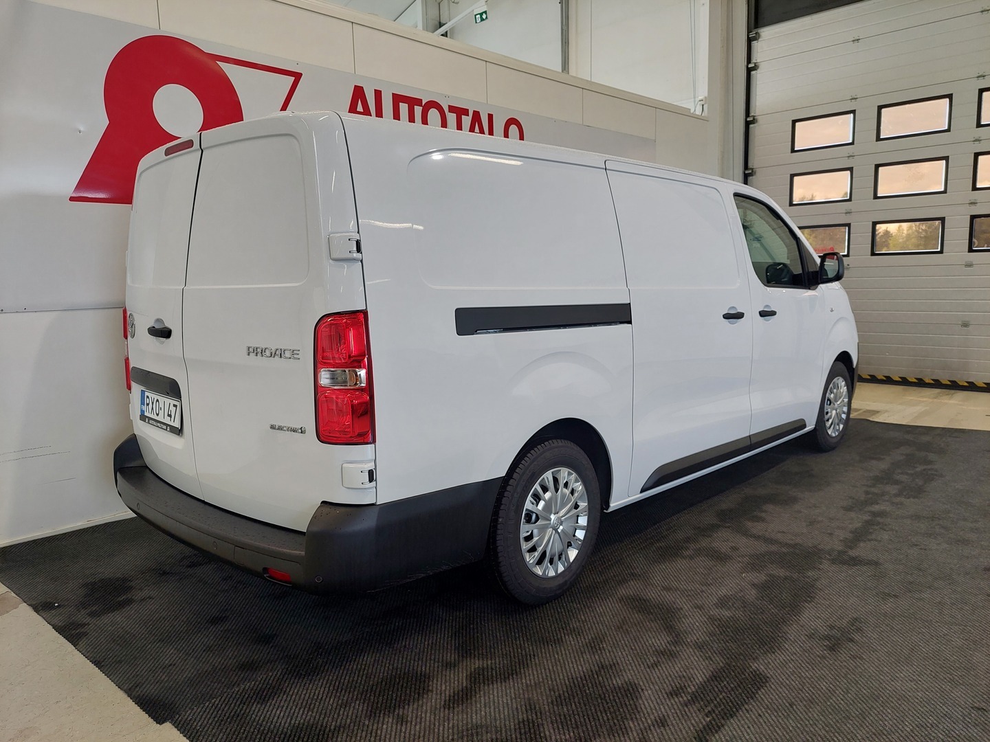 TOYOTA PROACE 14