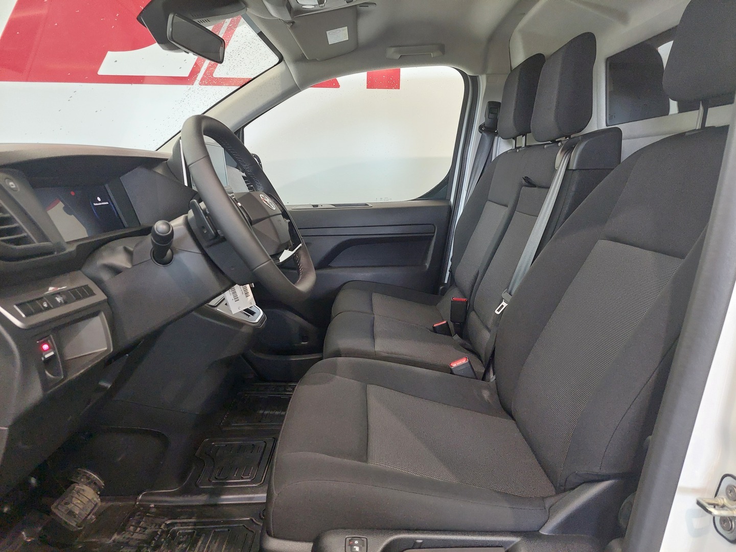 TOYOTA PROACE 5