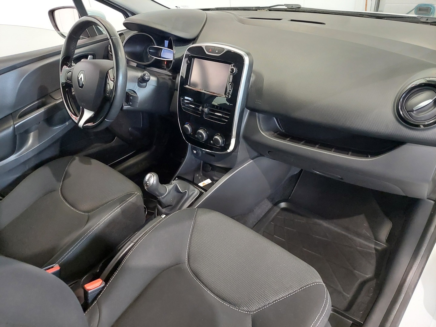 RENAULT Clio 14
