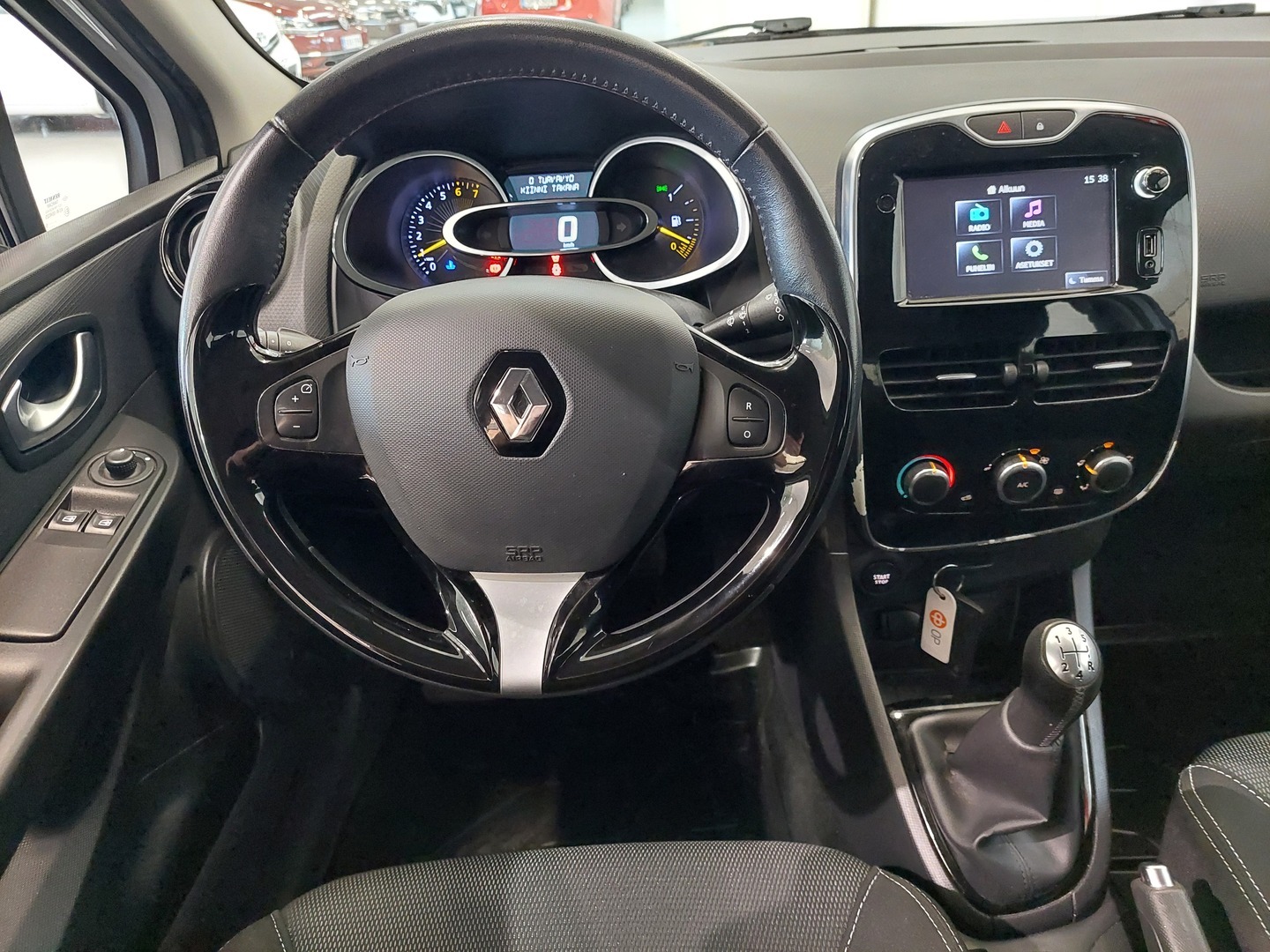 RENAULT Clio 8
