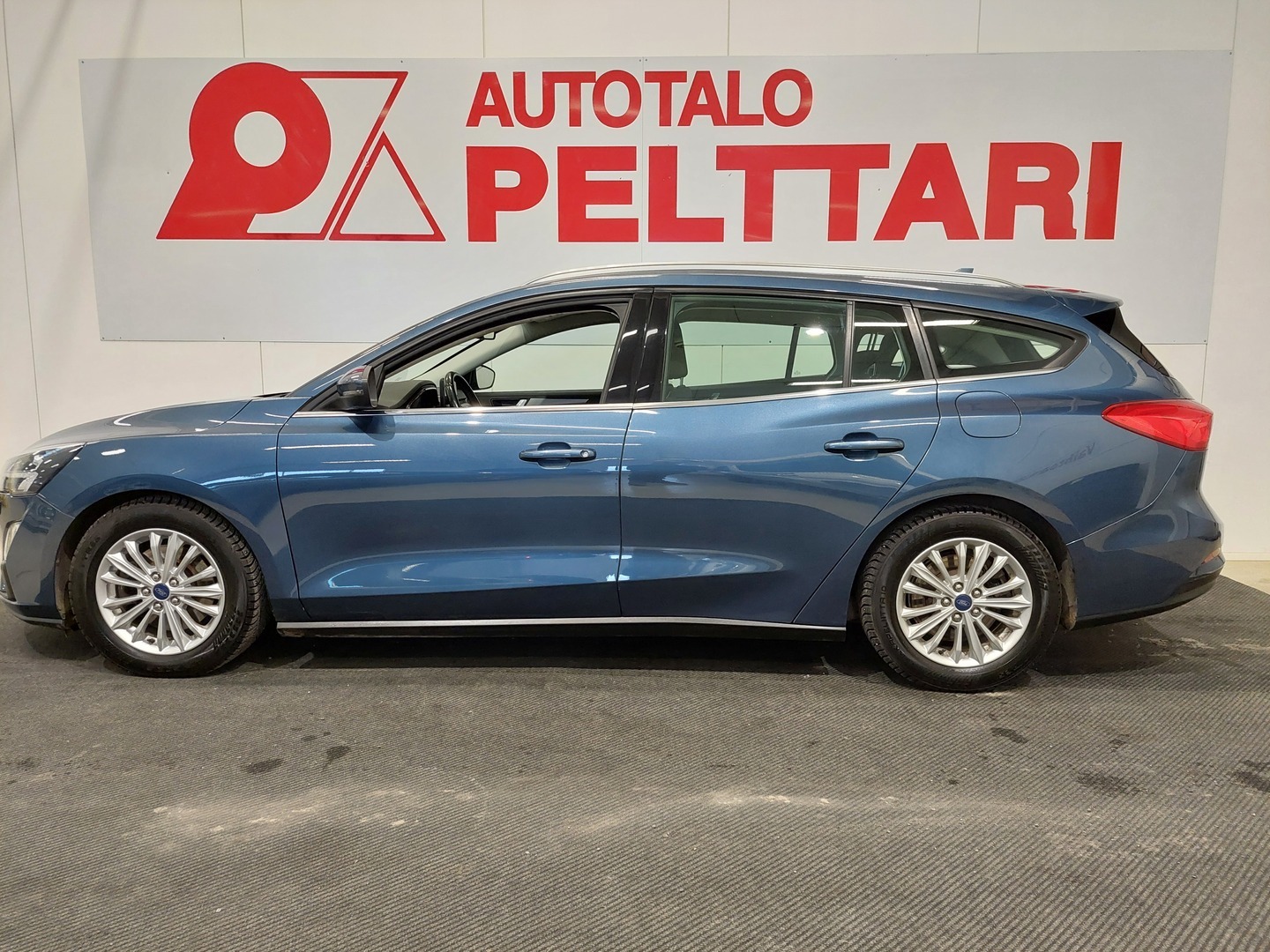 FORD Focus 5