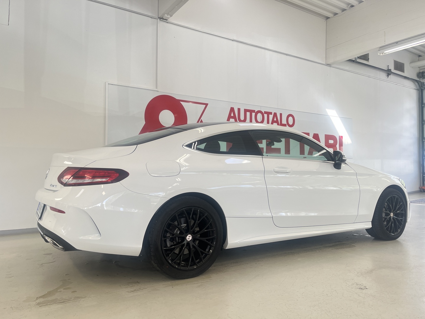 MERCEDES-BENZ C 5
