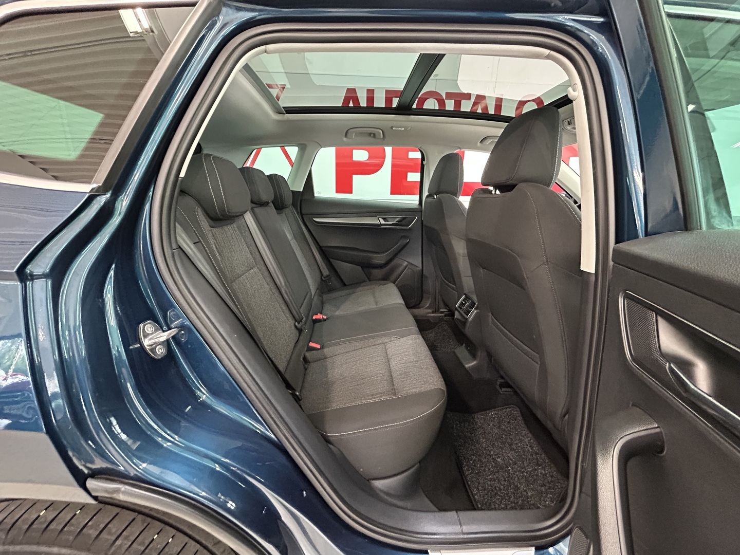 SKODA Karoq 14