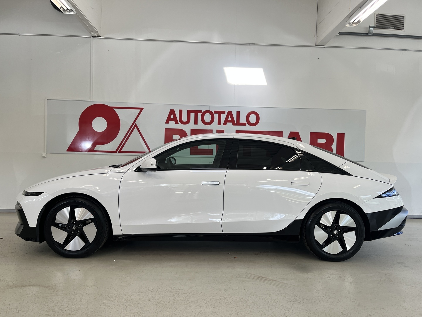 HYUNDAI IONIQ 6 2