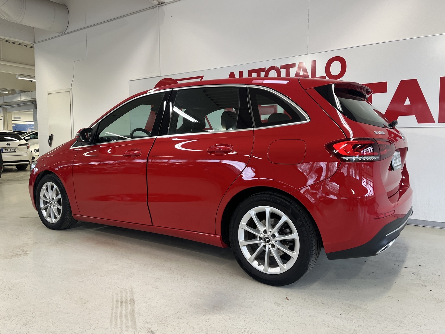 MERCEDES-BENZ B 3