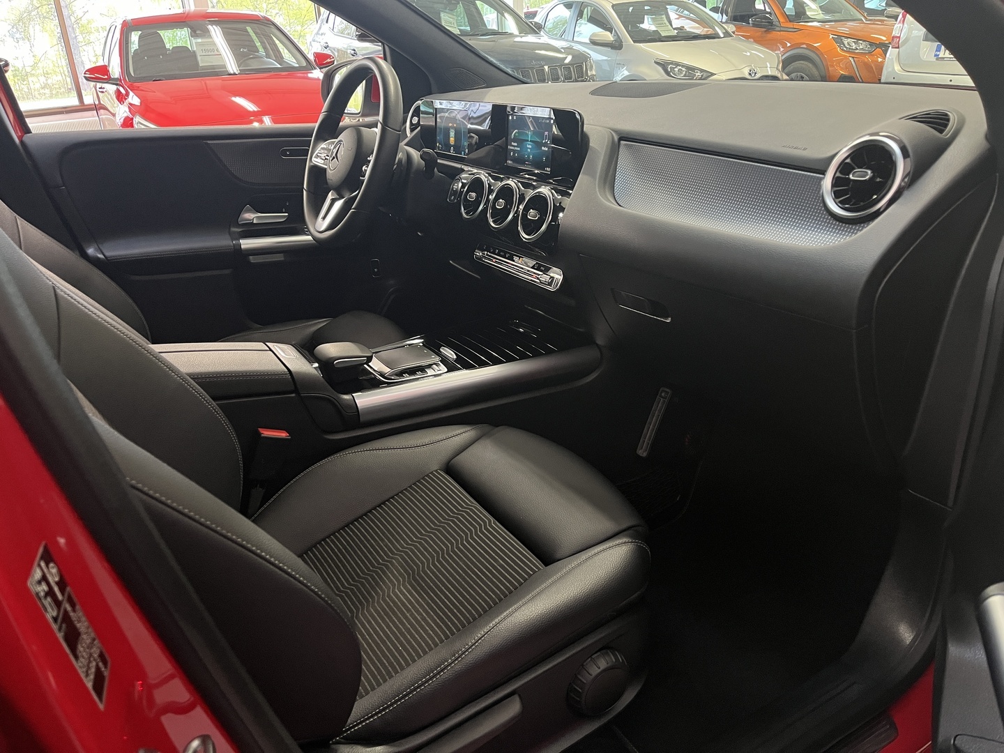 MERCEDES-BENZ B 9