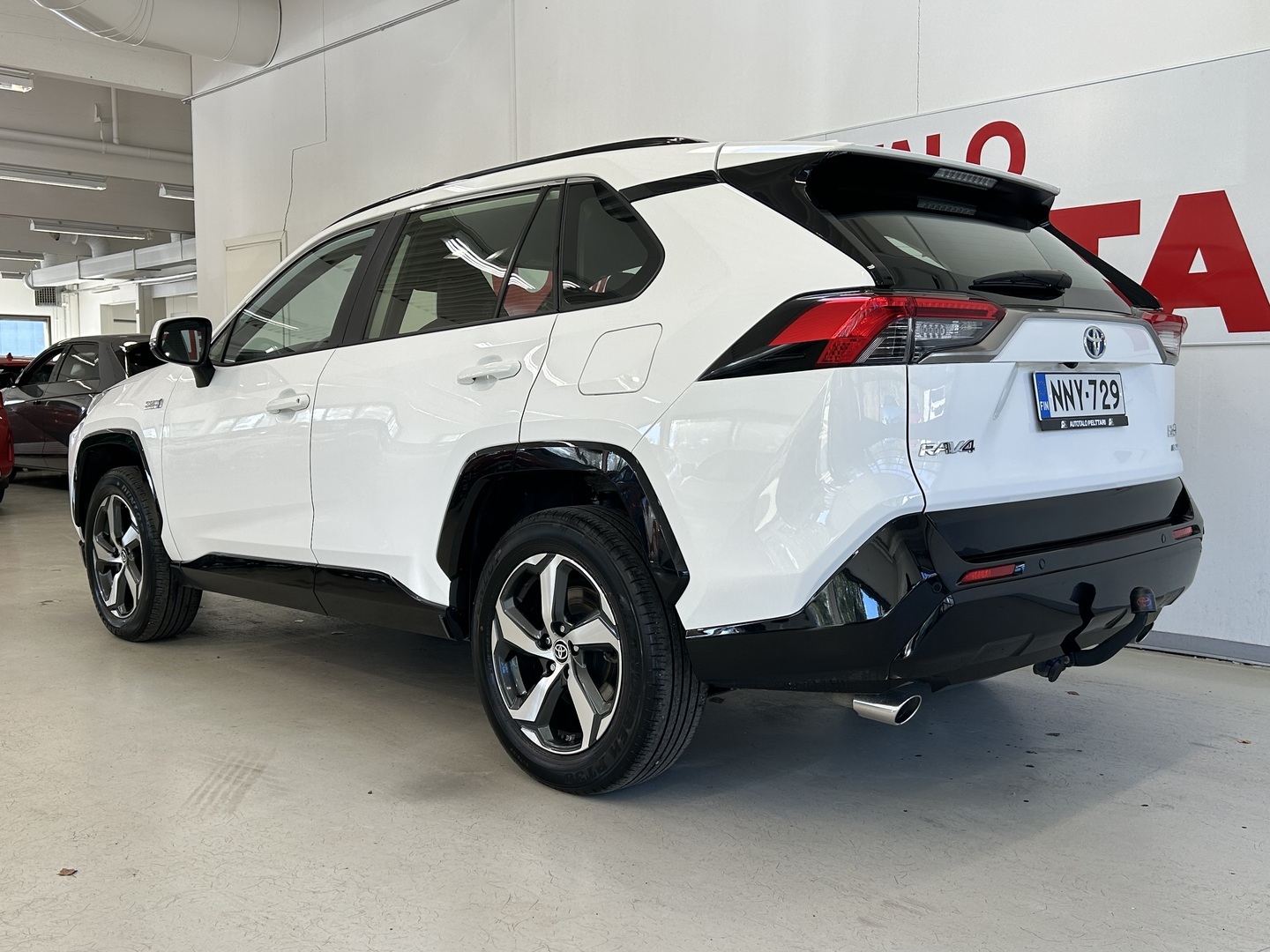 TOYOTA RAV4 Plug-in 3