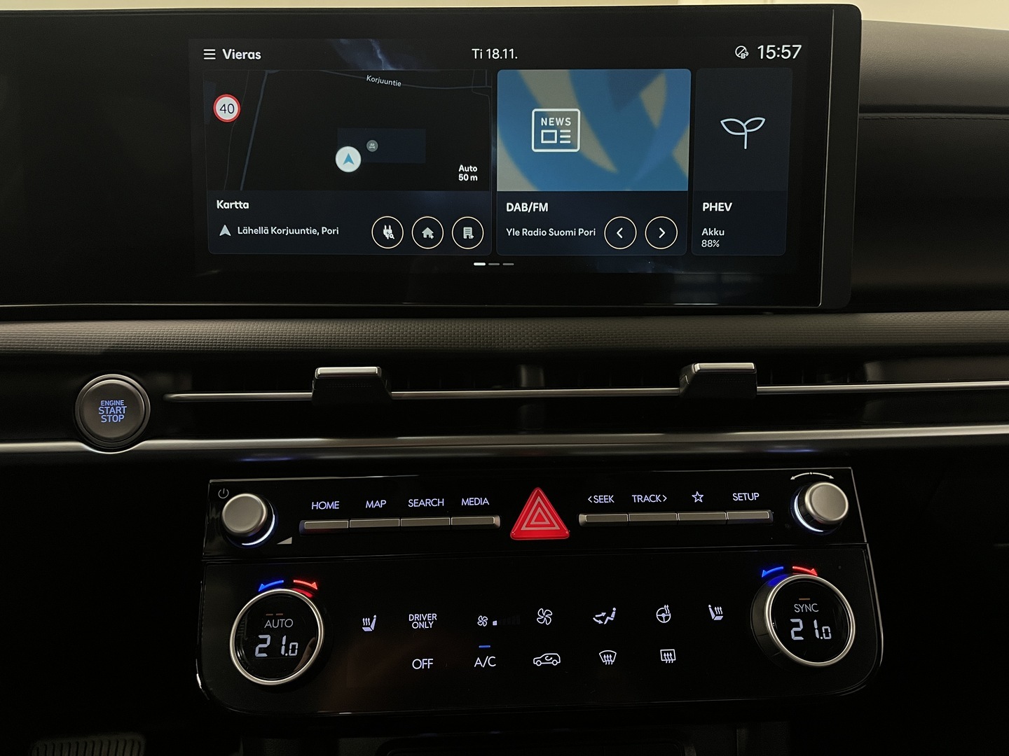HYUNDAI TUCSON 10