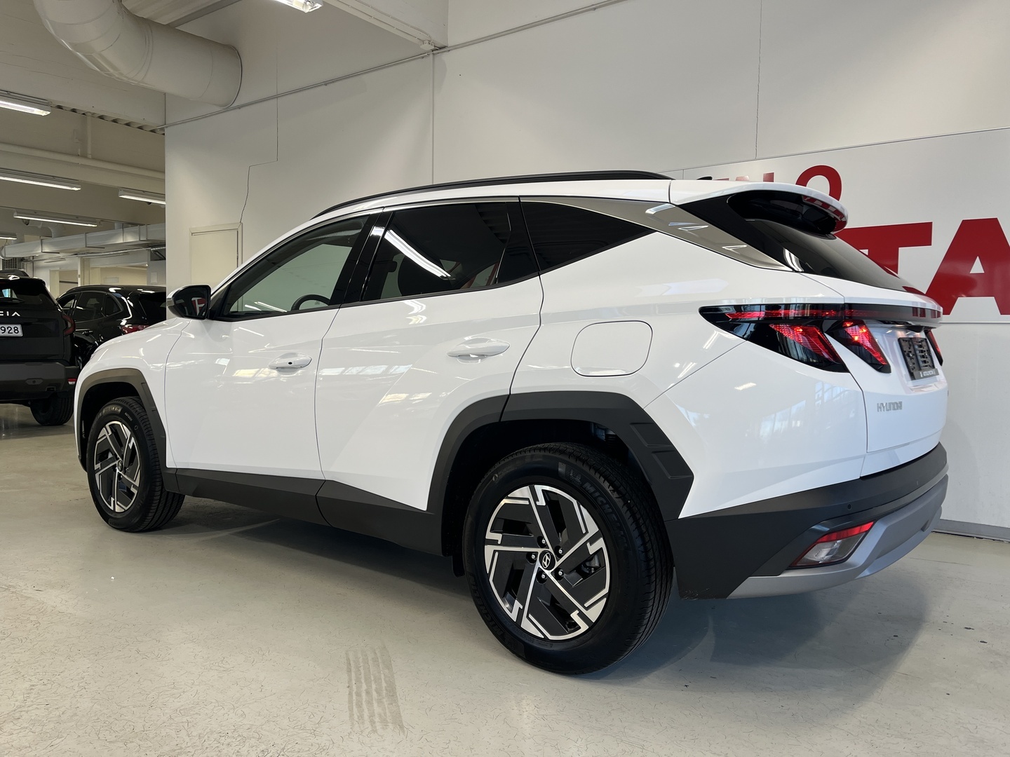 HYUNDAI TUCSON 3