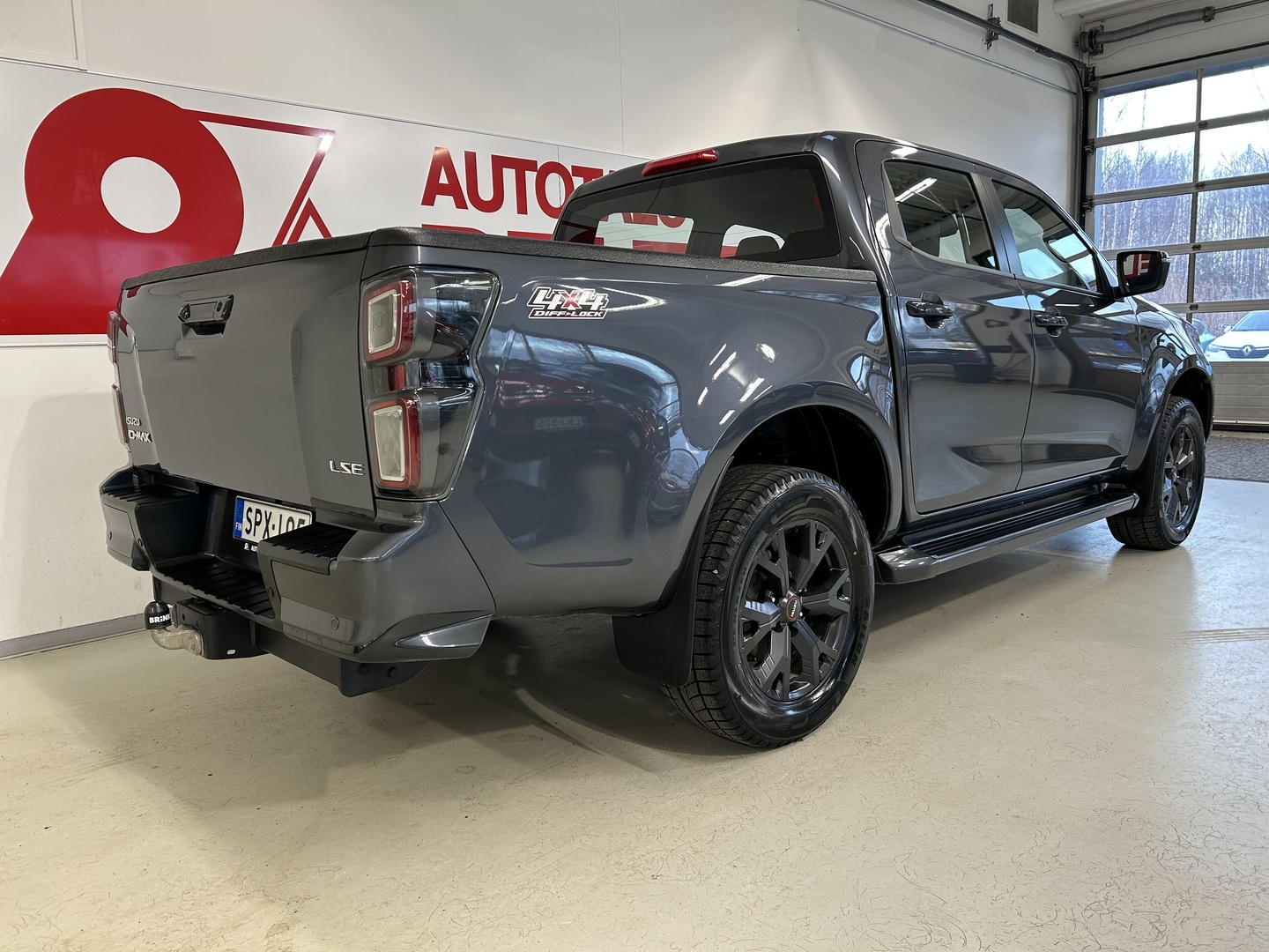 ISUZU D-Max 6