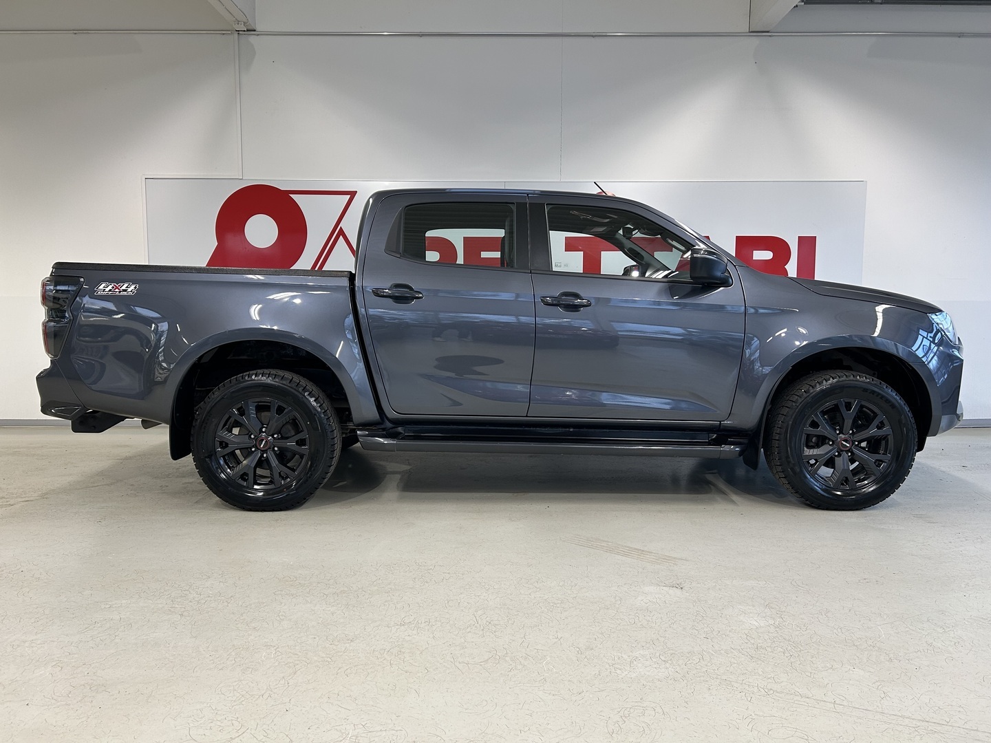 ISUZU D-Max 7