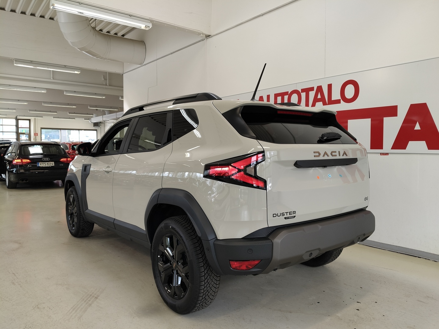 DACIA DUSTER 4