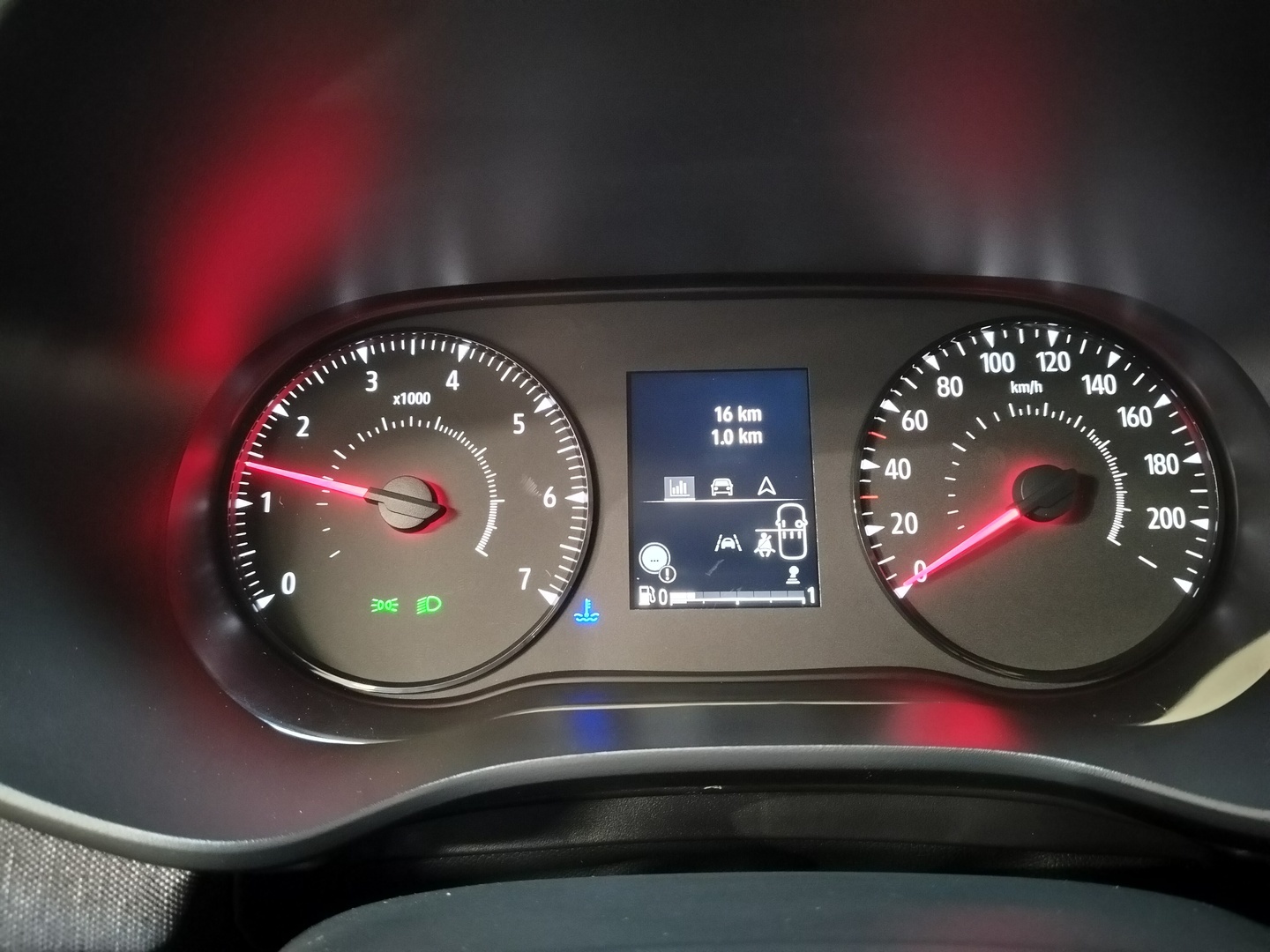DACIA SANDERO 9