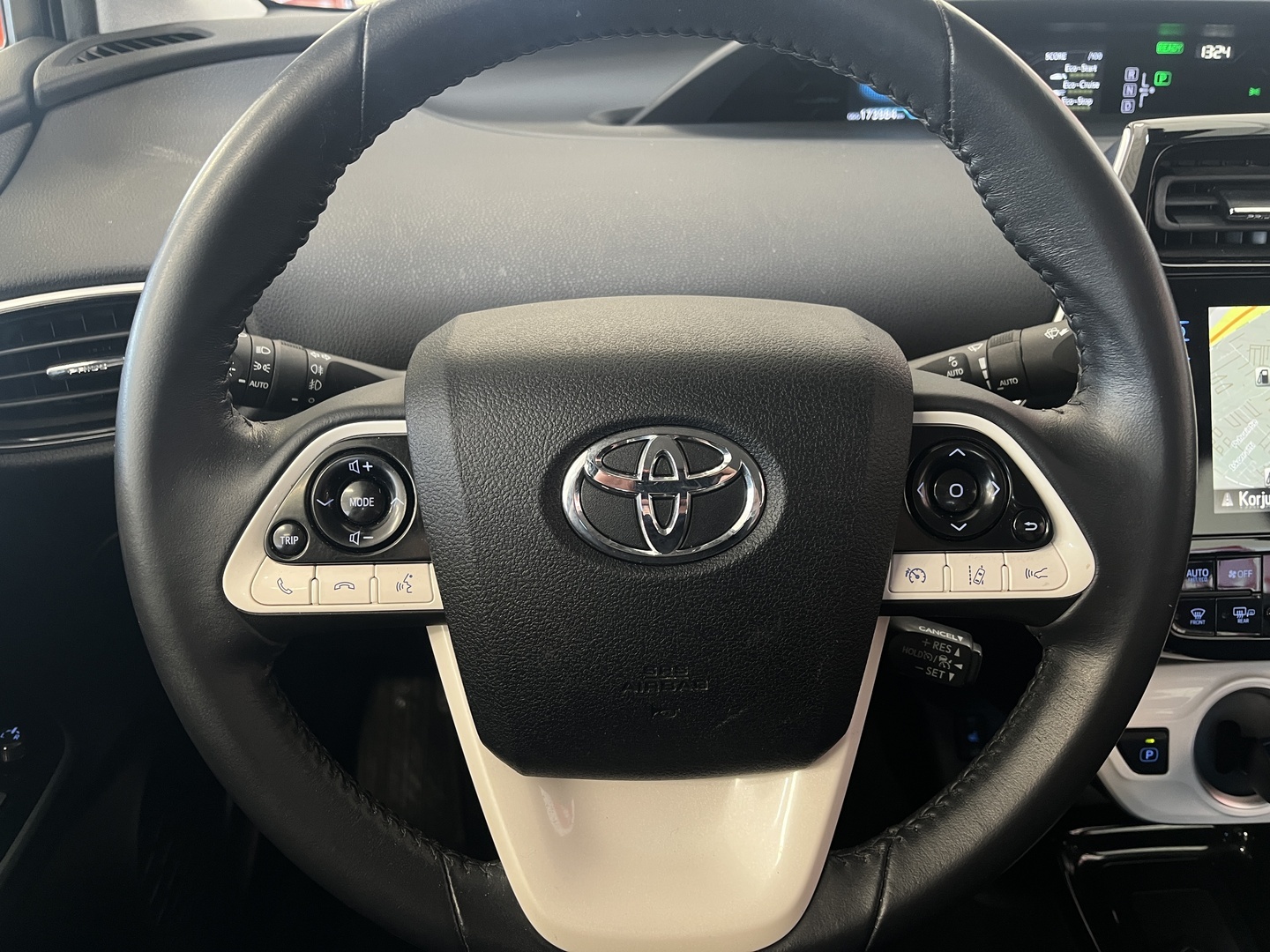 TOYOTA PRIUS 10