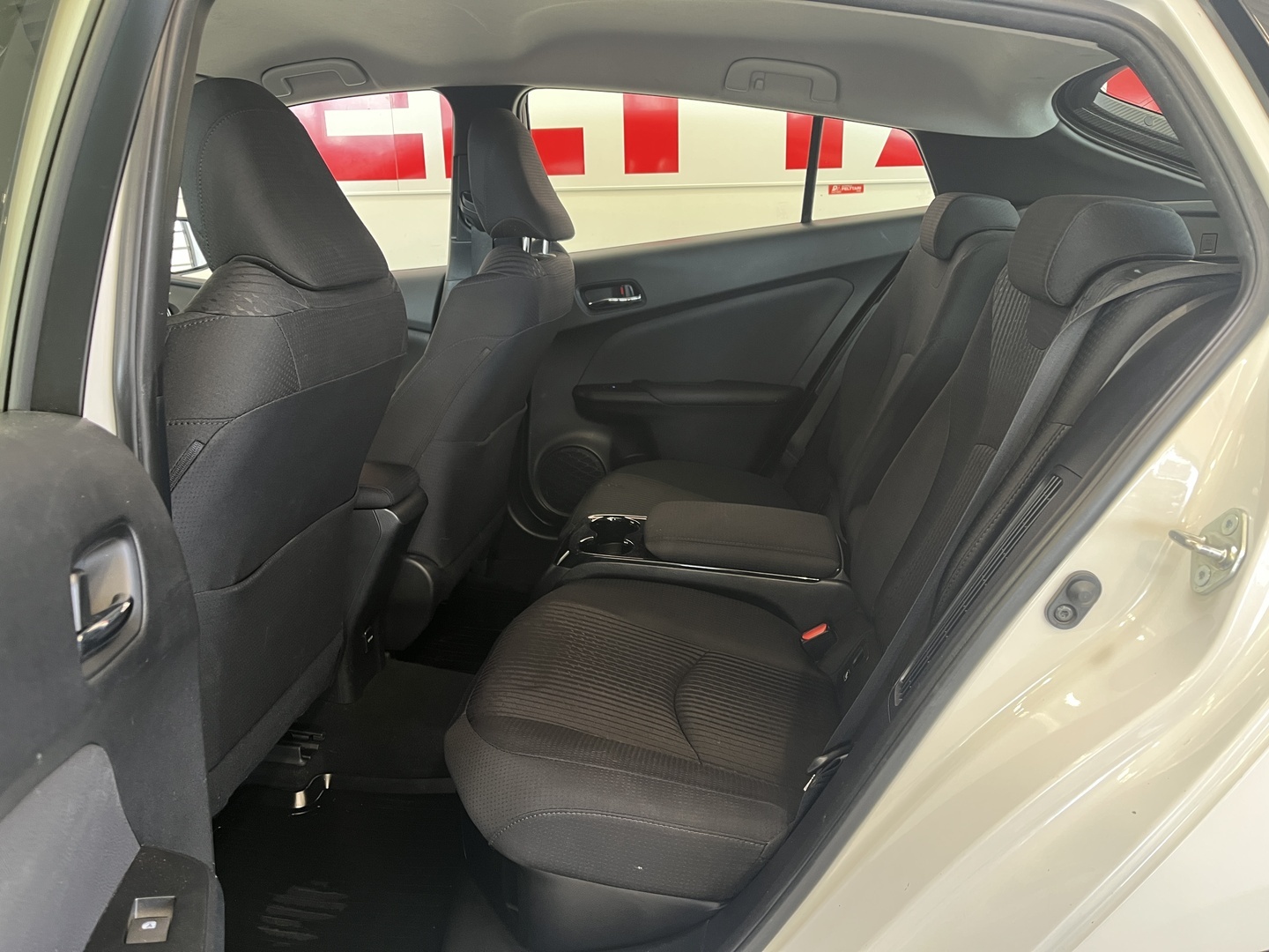 TOYOTA PRIUS 18