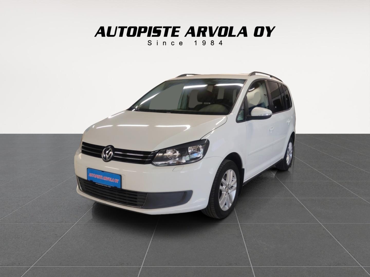 VOLKSWAGEN Touran 2014
