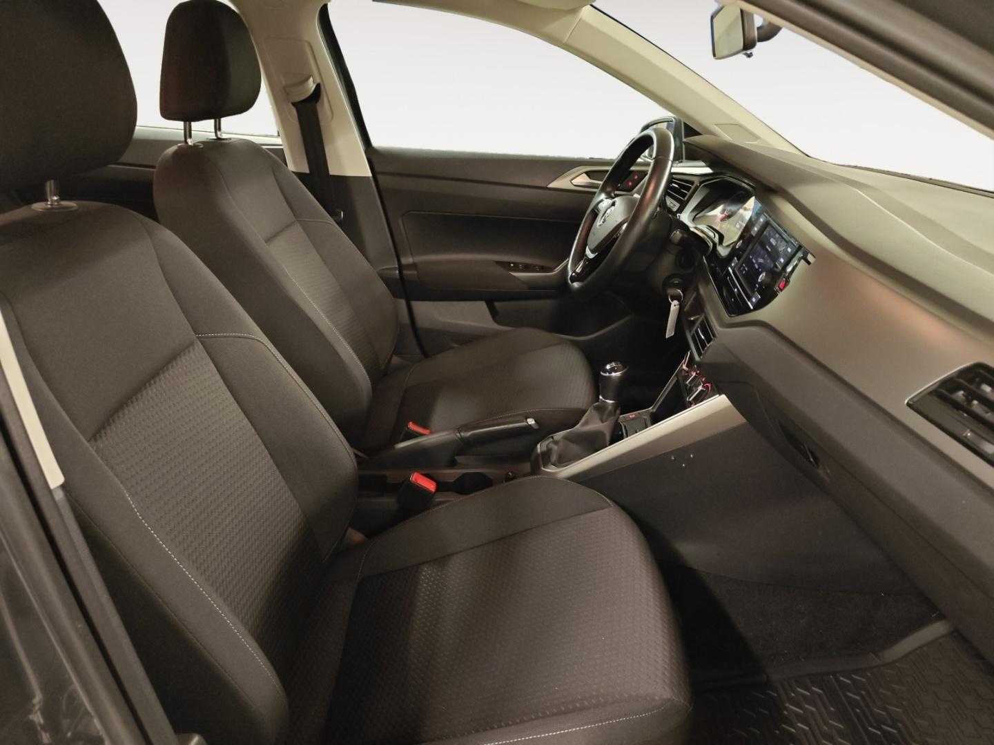 VOLKSWAGEN Polo 2019