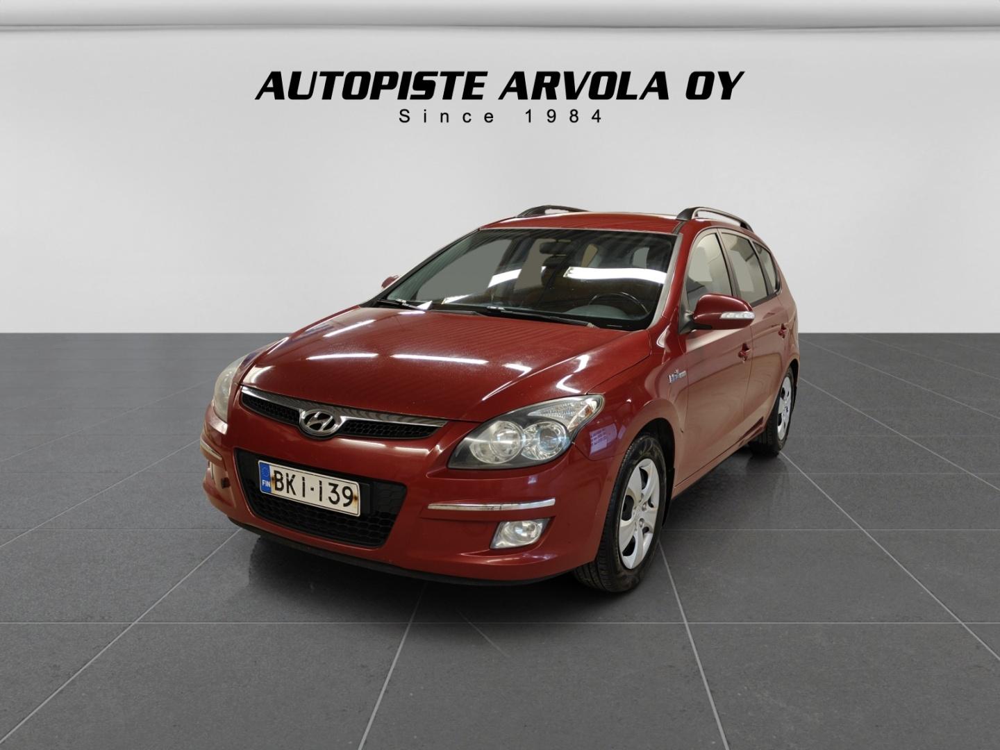 HYUNDAI i30 2010