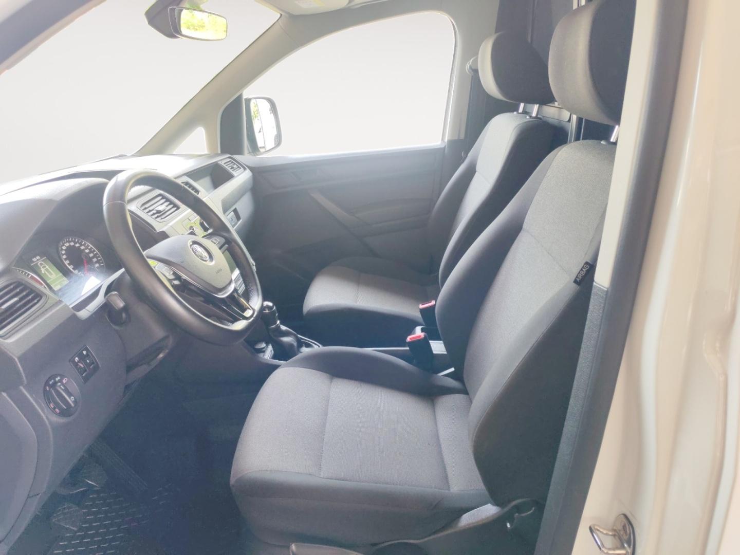 VOLKSWAGEN Caddy 2021