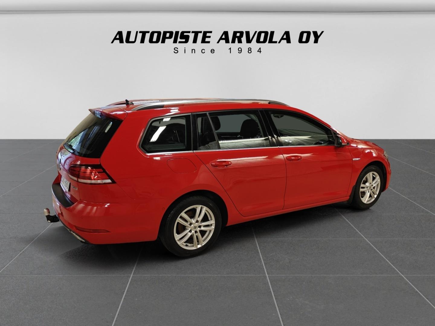 VOLKSWAGEN Golf 2019