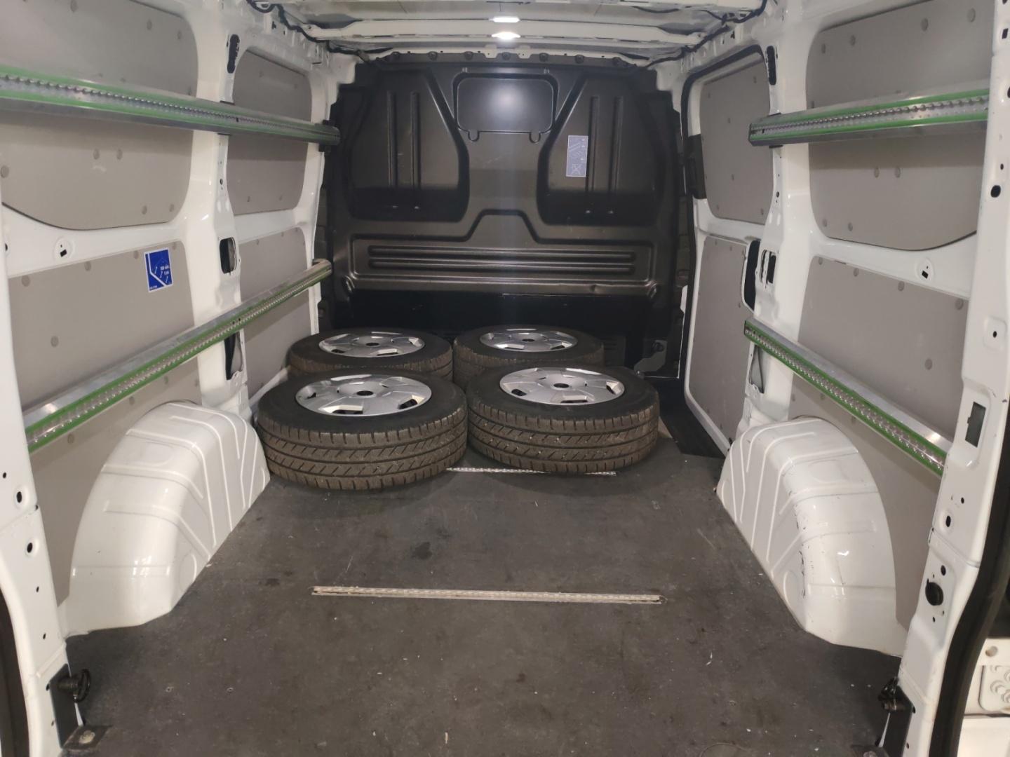 FORD Transit Custom 2024