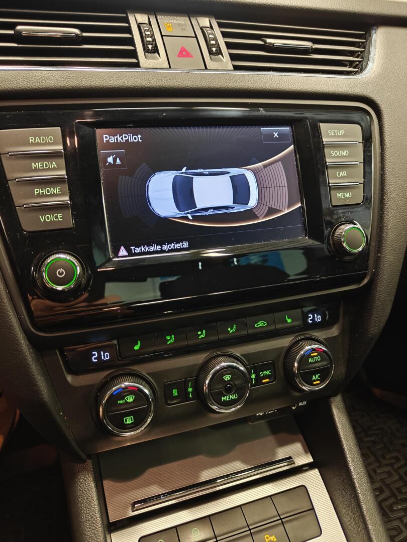 SKODA Octavia 2016