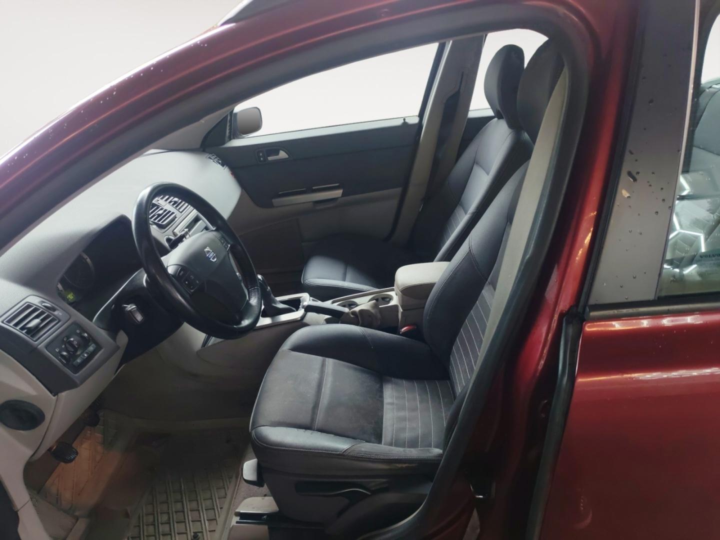 VOLVO V50 2006