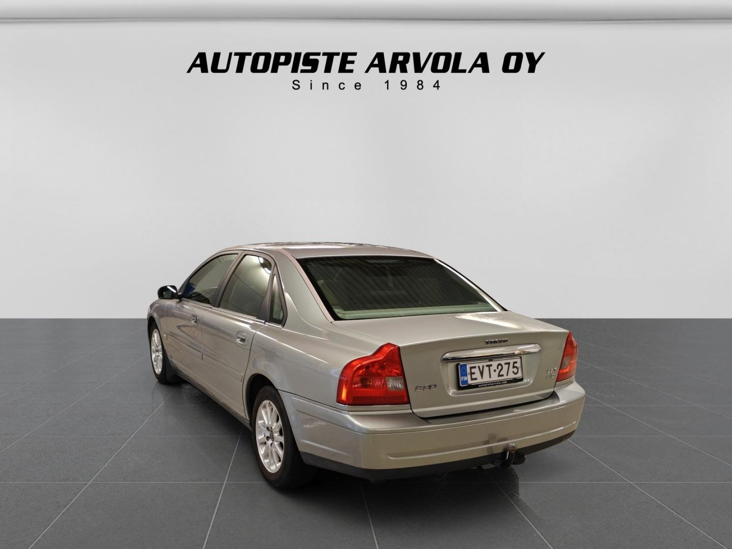 VOLVO S80 2004