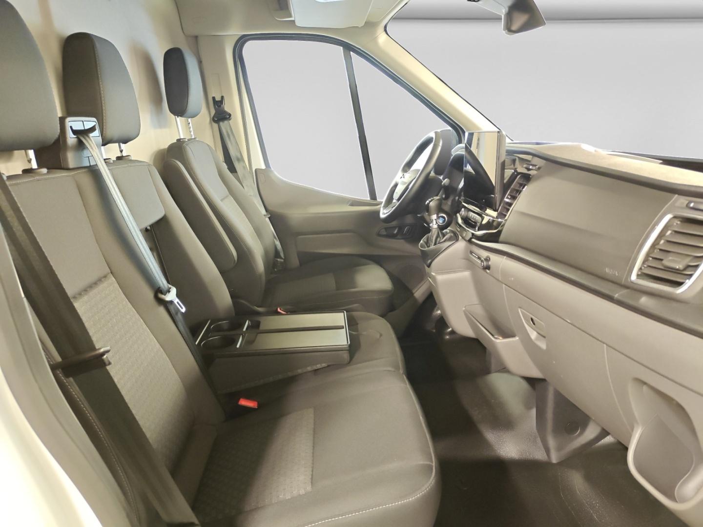 FORD Transit 2025