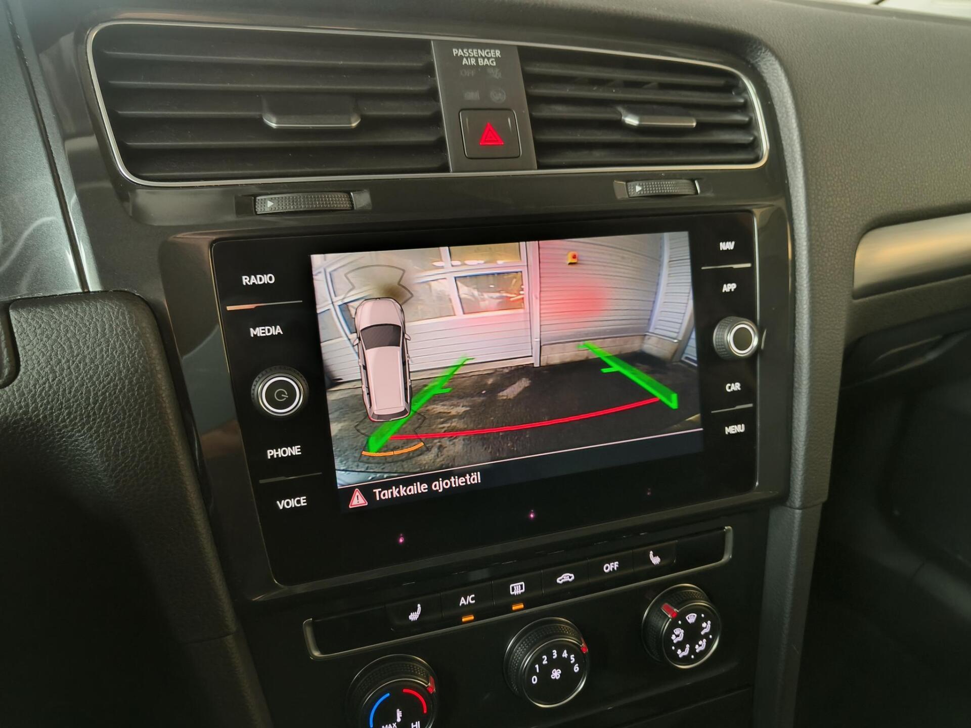 VOLKSWAGEN Golf 2019