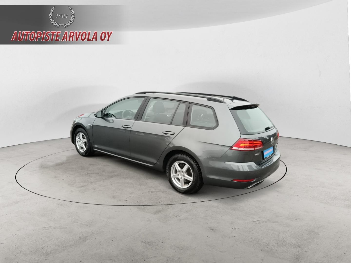 VOLKSWAGEN Golf 2019