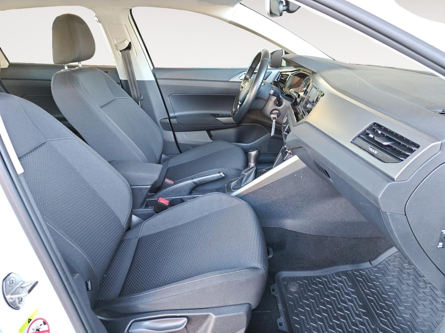 VOLKSWAGEN Polo 2018