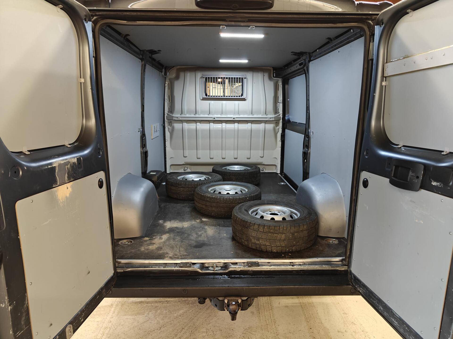 PEUGEOT Boxer 2022