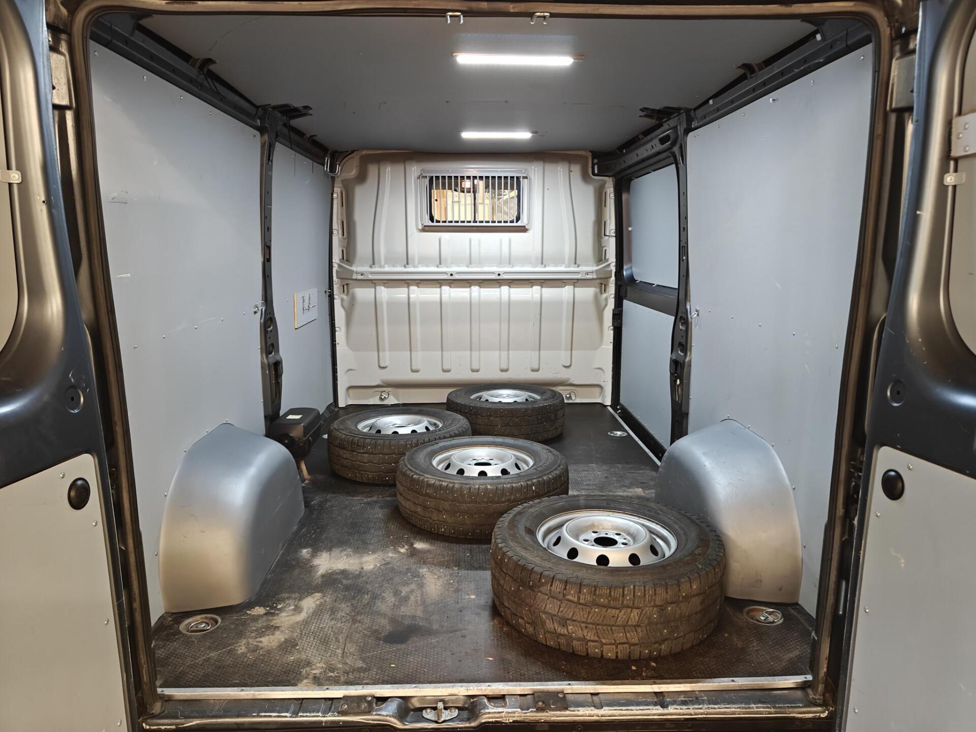 PEUGEOT Boxer 2022