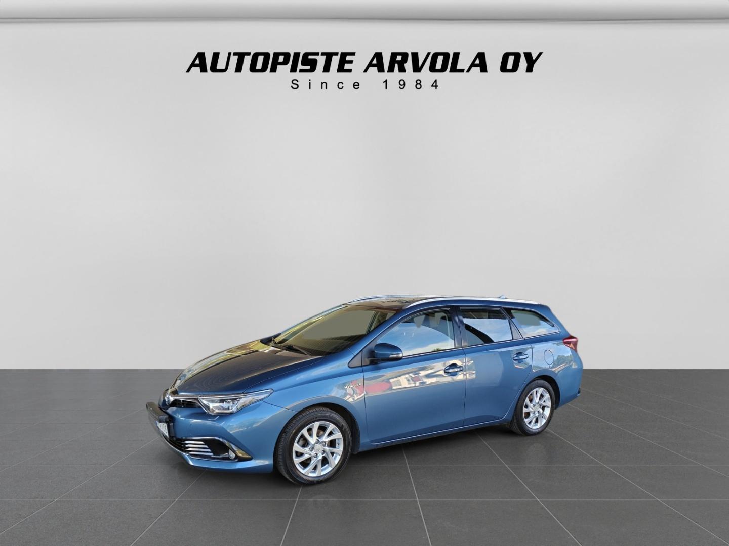 TOYOTA Auris 2016