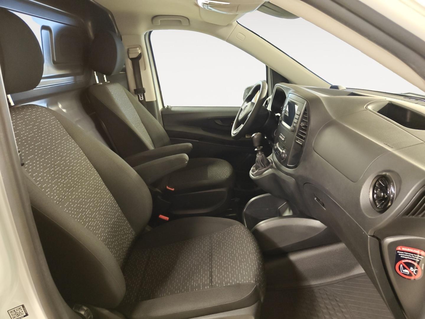 MERCEDES-BENZ Vito 2021