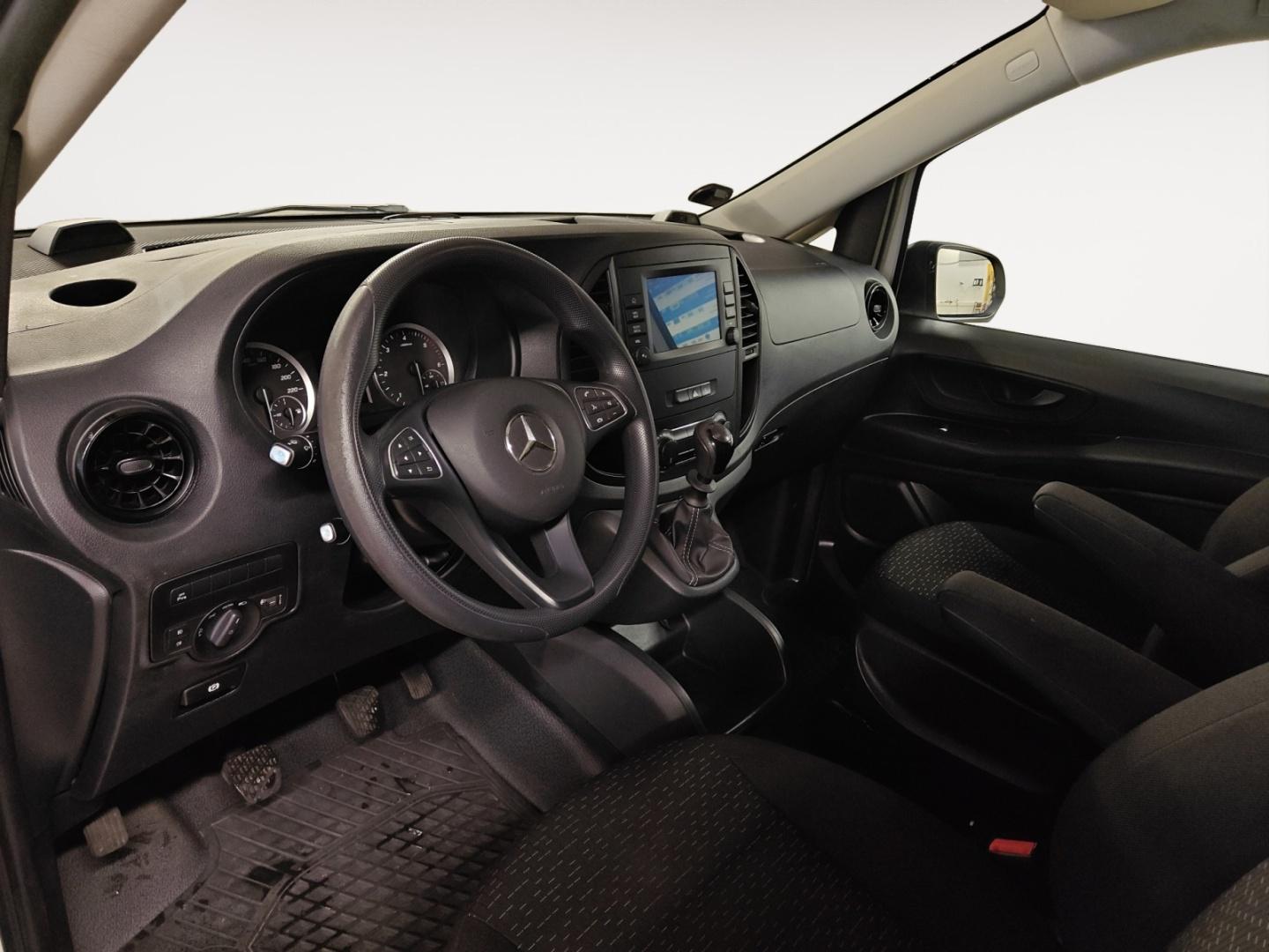 MERCEDES-BENZ Vito 2021