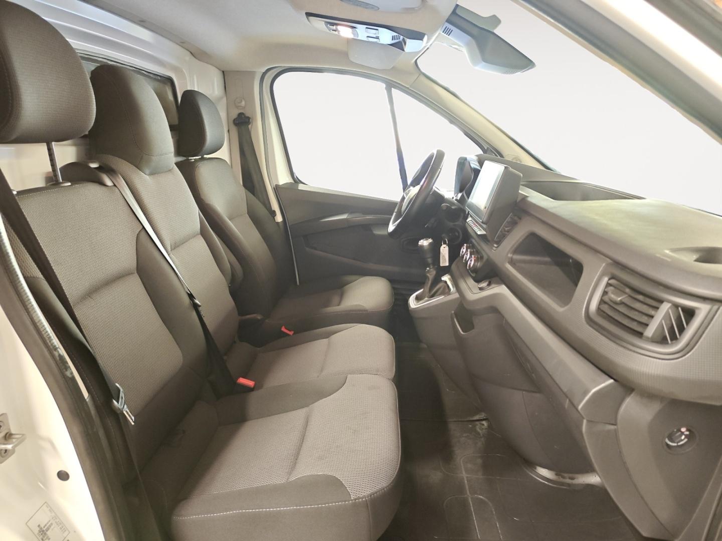 RENAULT Trafic 2022