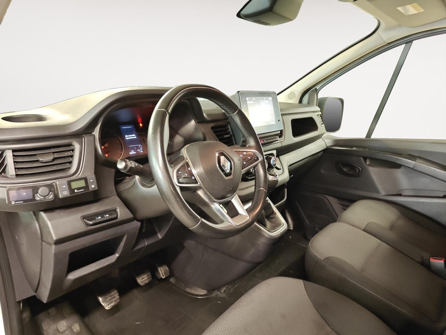 RENAULT Trafic 2022