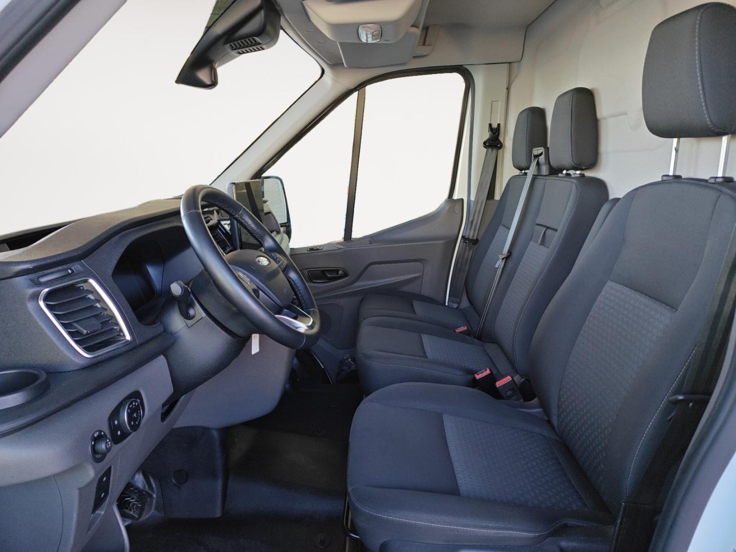 FORD Transit 2025