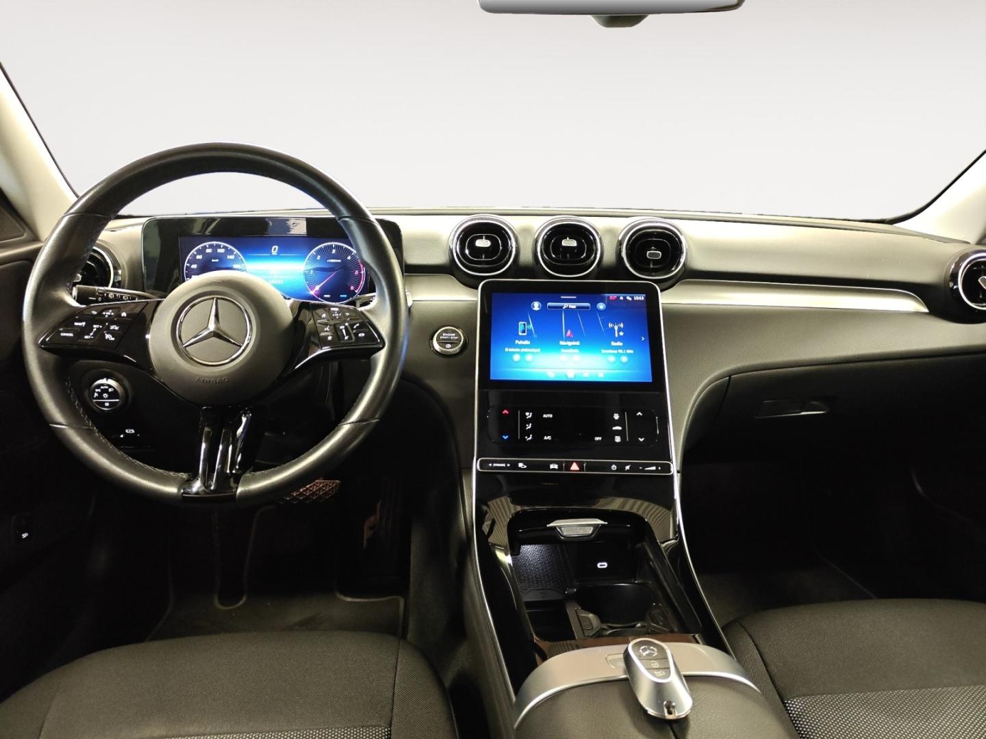 MERCEDES-BENZ C 2023