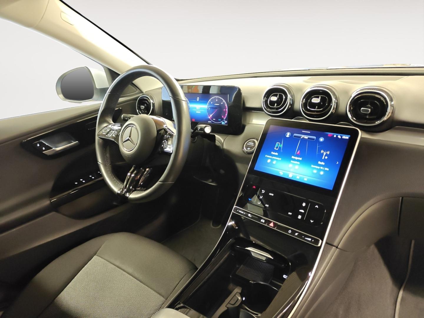 MERCEDES-BENZ C 2023