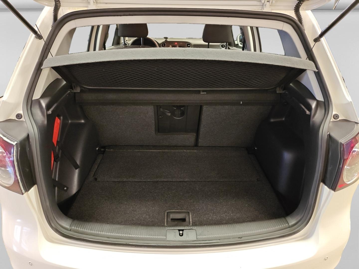 VOLKSWAGEN Golf Plus 2011