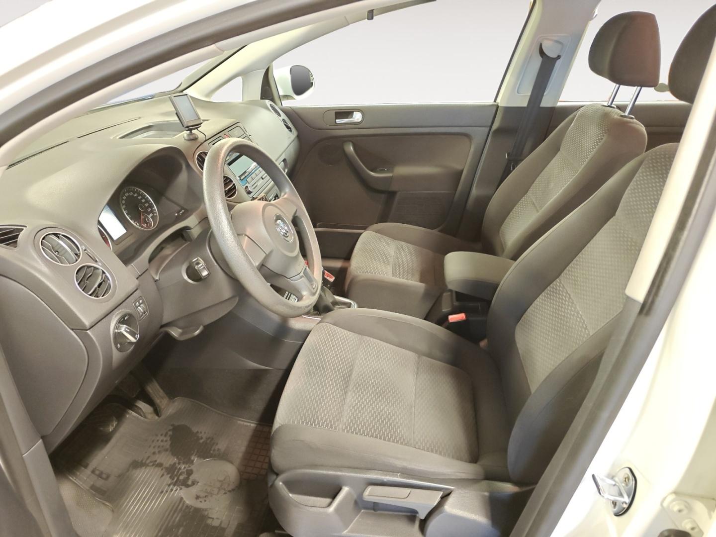 VOLKSWAGEN Golf Plus 2011