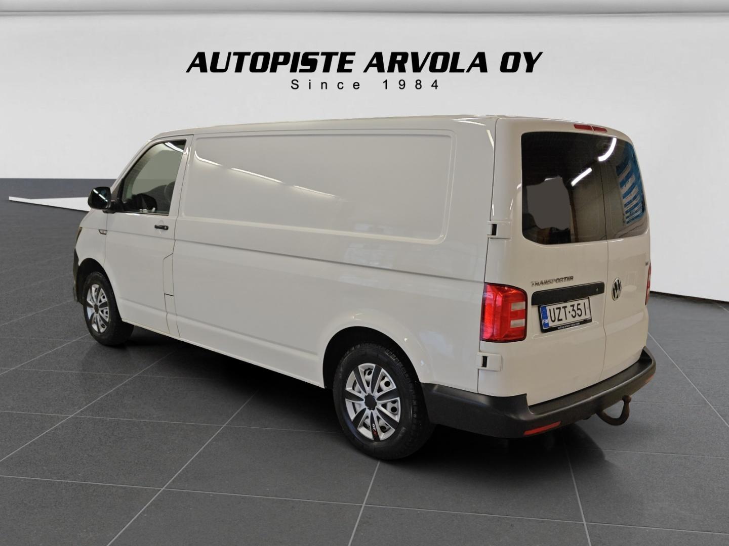 VOLKSWAGEN Transporter 2017