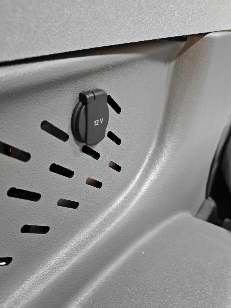 VOLKSWAGEN Caddy 2021