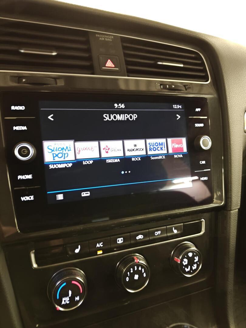 VOLKSWAGEN Golf 2018