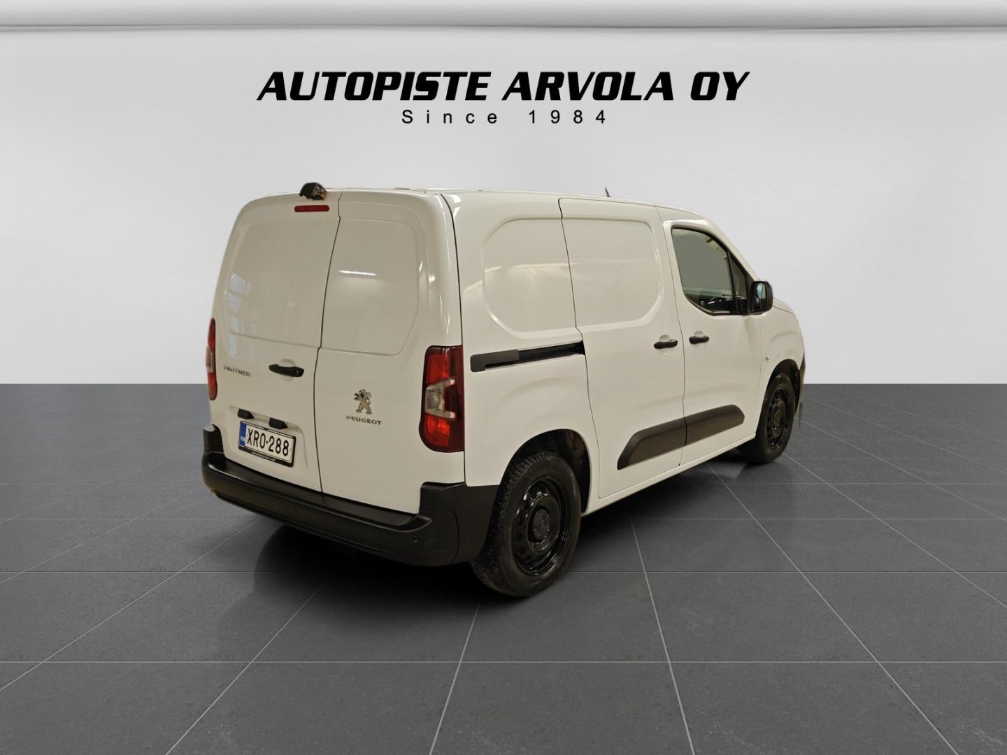 PEUGEOT Partner 2023