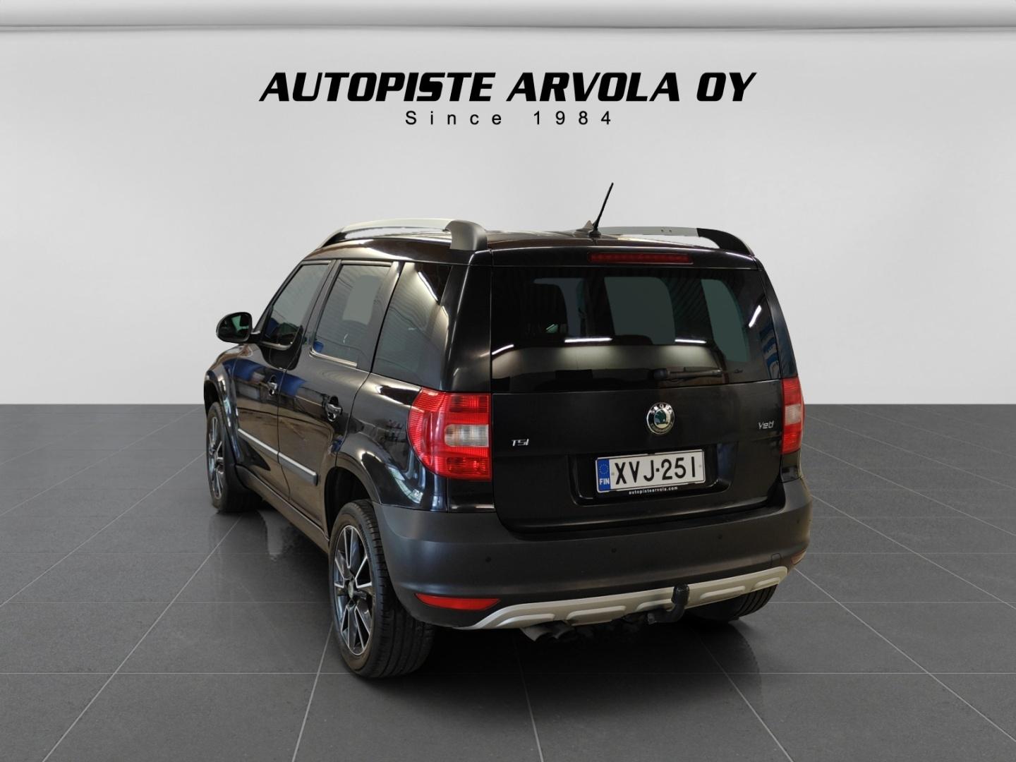 SKODA Yeti 2013